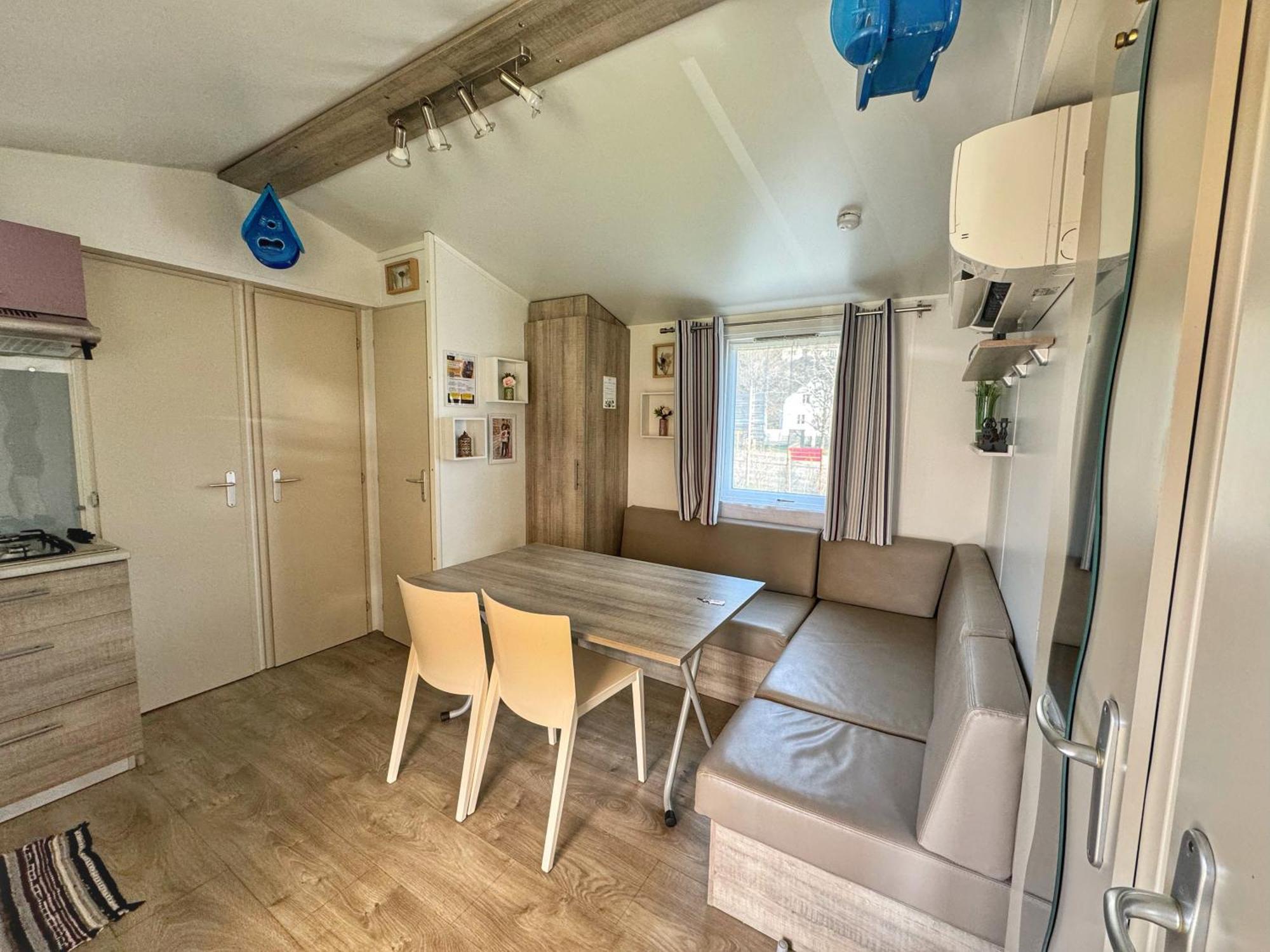 Grand Mobile-Home 6 Places Climatise Munster  Exterior photo